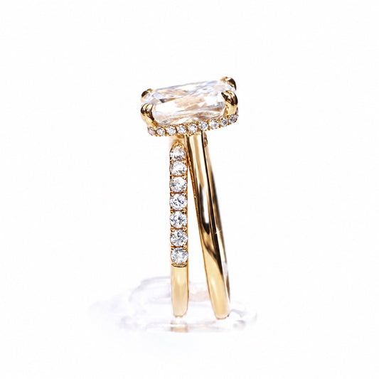 Bridal ring set showing the side profile